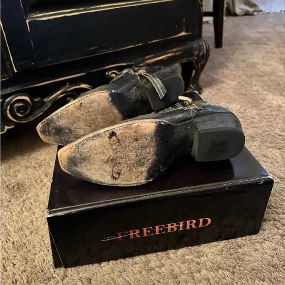 Freebird Wolfie Distressed Black Leather Boots - Picture 2 of 4